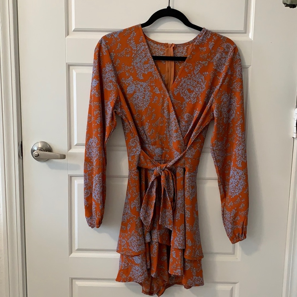 Cutest NWOT long sleeve romper
